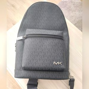 Michael Kors Cooper Sling Pack